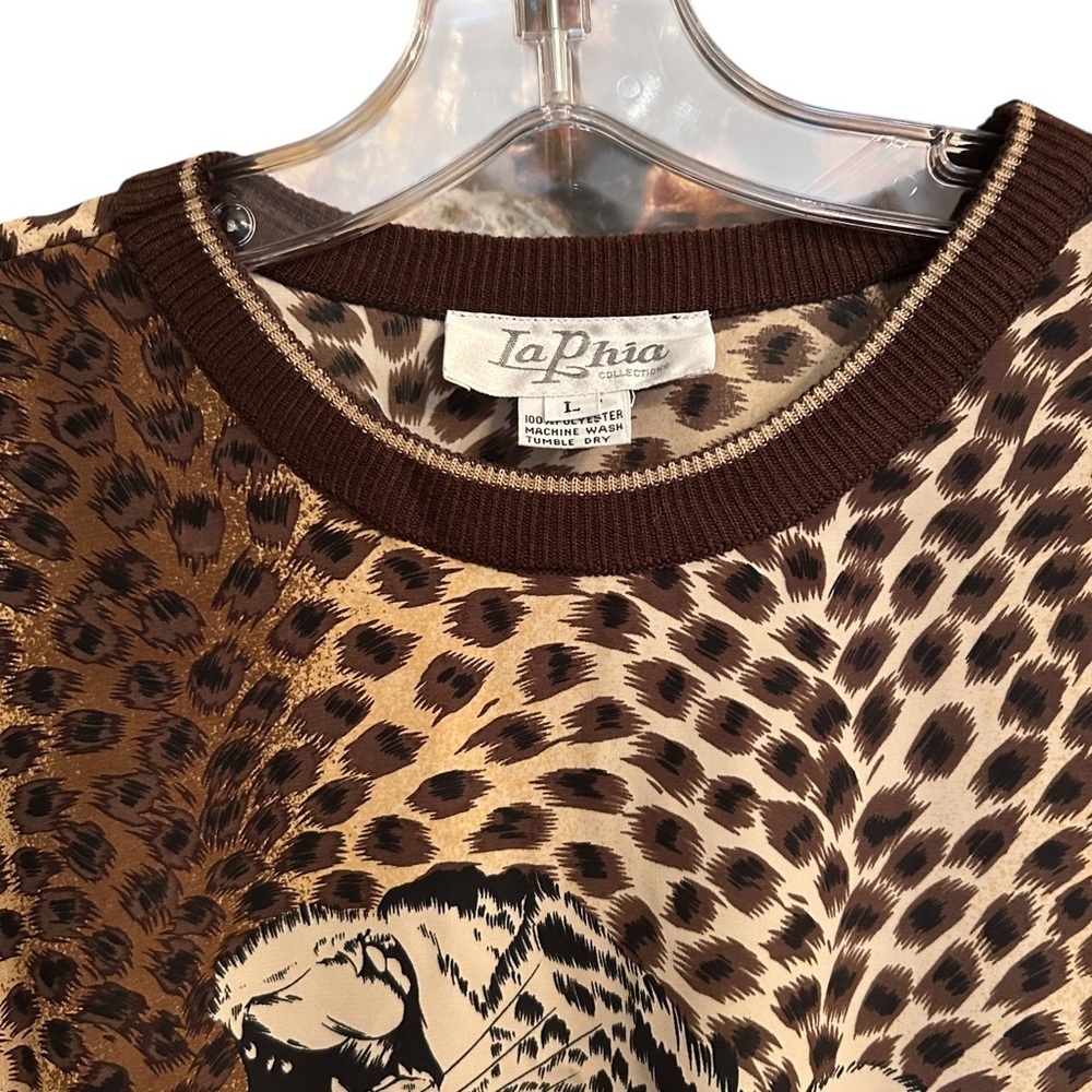 Cheetah/Leopard Print Crewneck Tunic with Ribbed Collar and Cuff - Picture 7 of 9